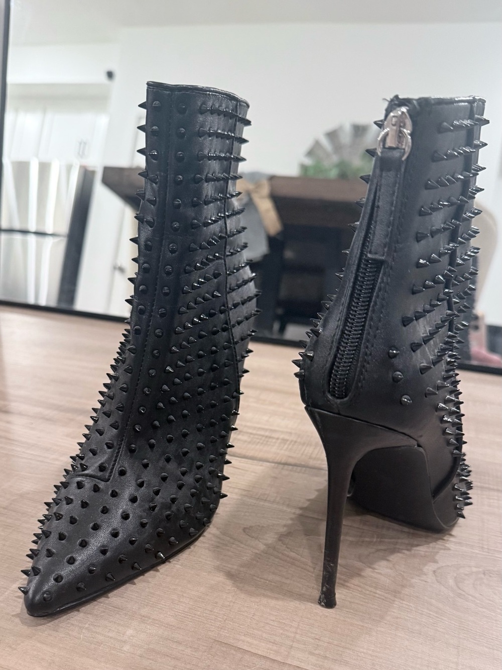 Steve Madden Black Studded Pointed-Toe Stiletto Ankle Boots - Picture 2 of 4